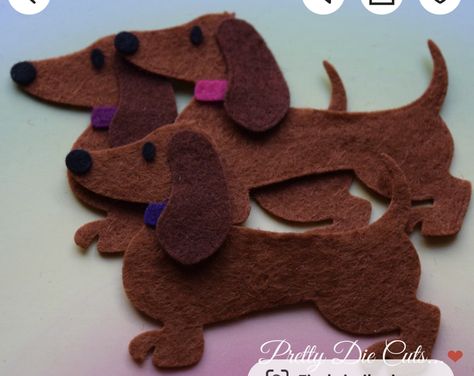 Felt Sausage, Felt Stuffies, Felt Pins, Pack Of Dogs, Puppy Crafts, Felt Sewing, Felted Dog, Animal Shapes, Felt Fox