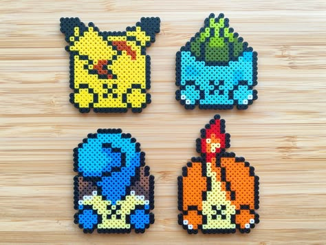 Pikachu Hama Beads, Pokemon Bead, Fusion Beads, Arte Nerd, Pokemon Perler Beads, 3d Perler Bead, Easy Perler Bead Patterns, Easy Perler Beads Ideas, Perler Crafts