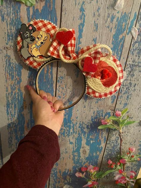 Unique Disney Ears, Epcot Ears Diy, Disney Ear Ideas, Diy Disney Ears Headband, Diy Disney Ears Templates, Cute Disney Ears Diy, Custom Disney Ears, Disneyland Ears Aesthetic, How To Make Disney Ears