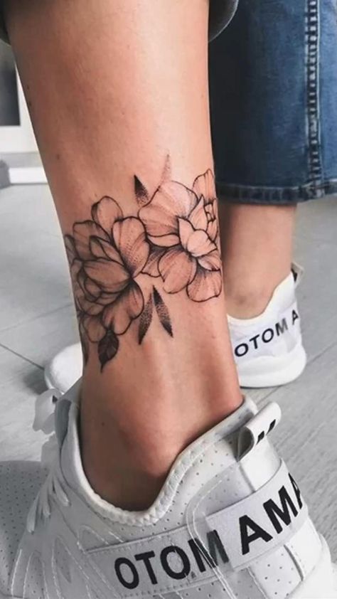 Luck Tattoo, Ankle Tattoo Designs, Ankle Tattoos For Women, Anklet Tattoos, Men Tattoos, Inspiration Tattoos, Cat Tattoos, Tattoo Girls, Tiny Tattoo