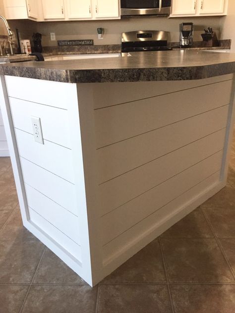 Shiplap Island, Countertop Concrete, Kitchen Renovation Diy Ideas, Diy Organizer, Simple Farmhouse, Diy Kitchen Renovation, Kitchen Refresh, Diy Kitchen Remodel, New Kitchen Cabinets