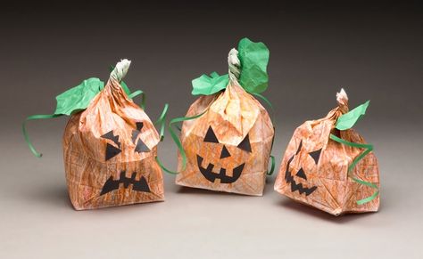 Paper Bag Pumpkin Patch craft Fall Library, Pumpkin Patch Craft, Fall Lunch, Pumpkin Patch Birthday, Inclusive Classroom, Lunch Sack, Fall Harvest Party, Paper Bag Crafts, October Crafts