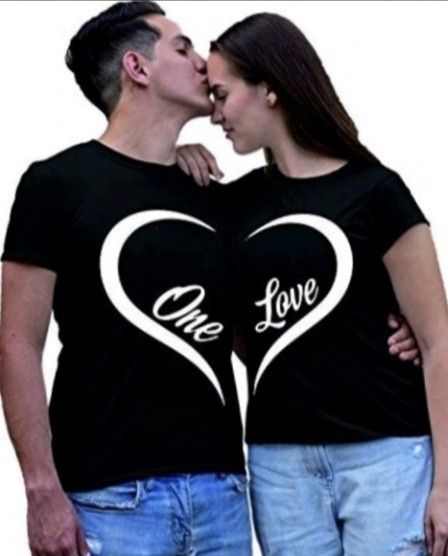 Fashionable Couple, Cute Couple Shirts, Shirt Painting, Anniversary Photoshoot, Nye Outfits, Couple Tshirts, Monogram Decal, Matching Couple Outfits, Valentine T Shirts