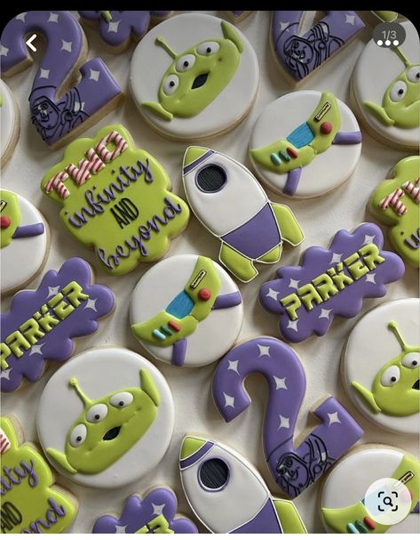 Buzz Light Year Cookies Decorated, Pizza Planet Cookies, Buzz Lightyear Cake Pops, Buzz Lightyear Treats, Buzz Lightyear Cookies Decorated, Two Infinity And Beyond Birthday Cookies, Buzz Light Year Cookies, Buzzlight Year Birthday Theme, Two Infinity And Beyond Cookies