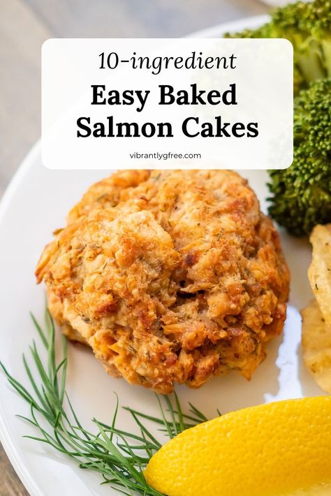 Baked Salmon Cakes with canned salmon are the perfect easy recipe for weeknights and are tasty enough for dinner guests! Baked Salmon Cakes With Canned Salmon, Easy Salmon Cakes Recipes, Can Salmon Recipes Easy Healthy, Salmon Cake Recipes, Gluten Free Salmon Cakes, Crispy Baked Salmon, Salmon Cakes With Canned Salmon, Salmon Meals, Baked Salmon Patties