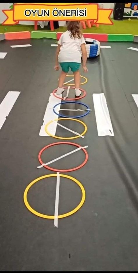 Preschool Gymnastics, Pe Activities, Pe Ideas, Pe Games, Physical Activities For Kids, Kindergarden Activities, Physical Education Activities, Indoor Games For Kids, Gross Motor Activities