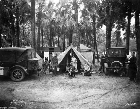 The Fascinating History of the Tin Can Tourists – Dusty Old Thing Vintage Camping Photos, Rv Pictures, Camping Photos, Dh Lawrence, Tin Can Tourist, Camping Photo, Camping Trailers, Places In Florida, Go Glamping