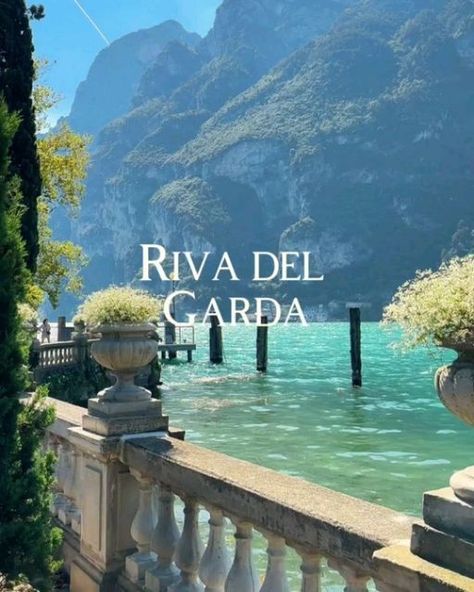 Seafood And Pasta, Lake Garda Italy, Garda Italy, Italian Lakes, Lake Como Italy, Italian Villa, Italy Travel Guide, Lake Garda, Italy Photo