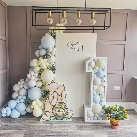 C h e s t e r T u r n s O n e | 🍯 Chester is celebrating turning one today surrounded by family for a party at home. So we created a… | Instagram Decoration Ideas Party 1 Year, Winnie The Pooh First Birthday Backdrop, Winnie The Pooh Backdrop 1st Birthdays, Winnie The Pooh Birthday Backdrop, Compleanno Winnie The Pooh, Winnie The Pooh Birthday Party Ideas, 1st Birthday Table Decorations, Winnie The Pooh 1st Birthday, 1st Birthday Backdrop