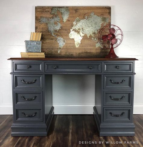 "Queenstown Gray you are my new fav color!! This desk looks so handsome in these colors by General Finishes. Painted in Queenstown Gray and the top was stained with Java Gel Stain. Sealed all over with HPTC in Satin!" - Designs by Willow Farms Desk Color Ideas, Refurbished Desk Ideas, Desk Restoration Ideas, Grey Painted Desk, Desk Colors, Painted Desks, Revamping Furniture, Desk Painting, Refinished Desk