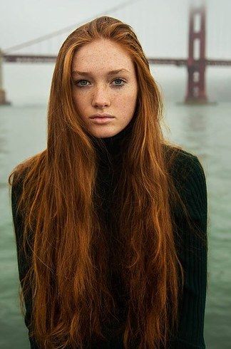 Atlas Of Beauty, Tattoo Girls, Long Red Hair, Foto Poses, Natural Beauty Tips, Long Red, Teen Vogue, 영감을 주는 캐릭터, Golden Gate