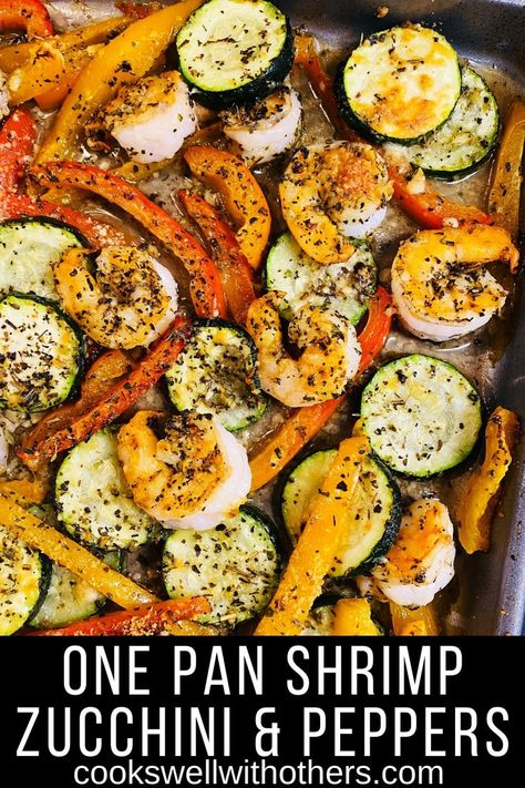 shrimp and veggies on a sheet pan Shrimp Zucchini Recipes, Zucchini And Peppers, Sheet Pan Dinners Healthy, Zucchini In The Oven, Shrimp Zucchini, Chili Shrimp, Pan Shrimp, Pan Cooking, Shell Fish