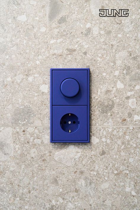 👉 LS 990 in LC 32020 bleu outremer 31 📸 Philip Kottlorz Fotografie 🏠 @hebammenpraxisstuttgartmitte #ls990 #sockets #switches #steckdosen #schalter #interiordesign #interiordecor #interiordesigner #interiorinspo #designinspiration #interiorinspiration @‌les_couleurs_le_corbusier #colours #interior #lecorbusier #madeingermany #smartliving #jung #albrechtjung #lescouleurslecorbusier Sockets And Switches, Electrical Switches Design Home, Legrand Switches Interior Design, Legrand Switches, Retro Switches And Sockets, Designer Light Switches, Small Apartment Interior, Diy Interior, Universal Design