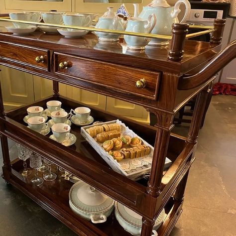 Bar Cart Styling Ideas, Wooden Trolley, Hostess Trolley, Wooden Cart, Tea Trolley, Bar Cart Styling, Magnolia Homes, Styling Ideas, Kitchen Cart