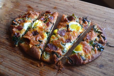 Quail egg flatbread #flatbread #breakfast #quaileggs #recipes #easyrecipes #cheesy Recipes Using Quail Eggs, Quails Eggs Recipe, Quail Egg Appetizer, Quail Egg Breakfast, Quail Egg Quiche, Water Glass Quail Eggs, Egg Quiche, Green Breakfast, Quail Eggs