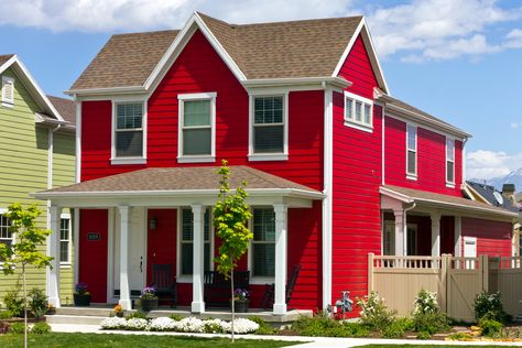 https://flic.kr/p/bTgMpa | New Extreme Red House | New red house in Daybreak Utah's East Lake Village. James Hardie Siding Colors, Red House Exterior, James Hardie Siding, Hardie Siding, Red Houses, James Hardie, Exterior House Color, Siding Colors, House Siding