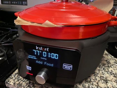 Here's what we thought about the electric version of a kitchen staple. Fried Pasta, Robert Irvine, Knead Bread Recipe, Shopping Food, Fair Food, Dutch Oven Recipes, Cooking Hacks, Bread Bowls, Oven Recipes