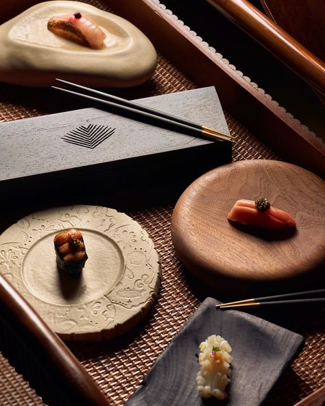 Japanese Cuisine Photography, Japan Cafe Food, Japanese Restaurant Photography, Japanese Cuisine Aesthetic, Omakase Design, Omakase Aesthetic, Omakase Photography, Japanese Aesthetic Food, Japanese Restaurant Aesthetic