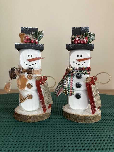 💲Dollar Tree Fanatics Crafts & Decor💲 | Made some cute snowman using the wooden dice from Dollar Tree | Facebook Block Snowmen Wooden, Dollar Tree Wooden Dice Crafts, Wood Block Snowman Craft, Jenga Blocks Snowman, Dollar Tree Snowmen Crafts, Dollar Tree Wooden Snowman, Wooden Block Snowman Crafts, Wooden Block Christmas Ornaments, Dollar Tree Wooden Blocks Diy