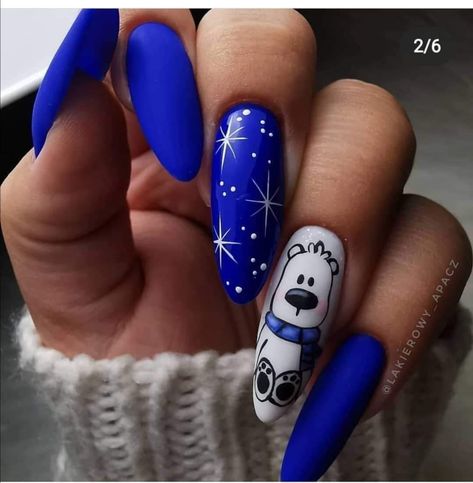 Nail Art Noel, Bears Nails, Trendy Nail Art Designs, Christmas Nail Art Designs, Blue Nail Designs, Christmas Nails Acrylic, Blue Nail, Xmas Nails, Christmas Nail Designs