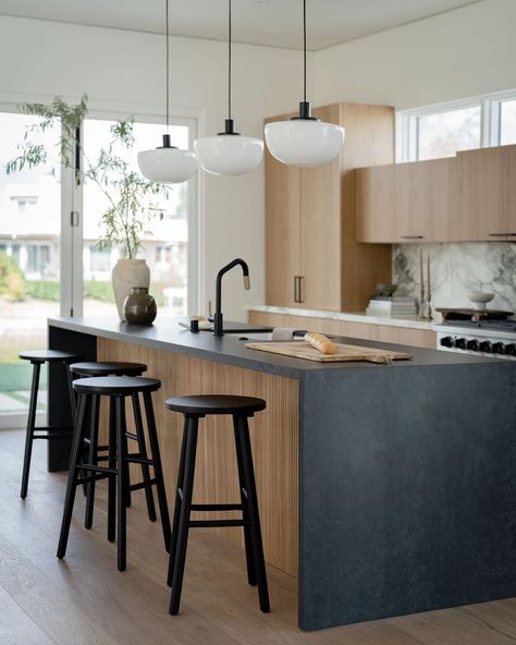 Waterfall Island Kitchen, Waterfall Island, Black Kitchen Island, Nordic Kitchen, Kitchen Island Decor, Minimalist Kitchen Design, Modern Kitchen Island, Kitchen Cabinet Remodel, Kitchen Concepts