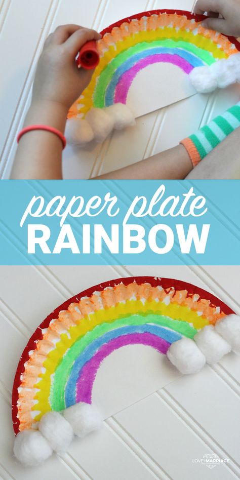 Paper Plate Rainbow with Mess-Free Paint. Such a fun craft and art project for kids with no mess paint! Paper Plate Rainbow, Craft Ladybug, Craft Elephant, Plate Crafts For Kids, Babysitting Crafts, Rainbow Craft, Art Project For Kids, Paper Plate Crafts For Kids, Free Paint