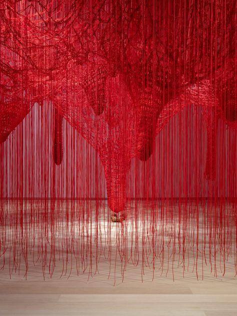 In Signs of Life, a dense installation of knotted and wound string fills much of Galerie Templon’s New York space. The work of Japanese artist Chiharu Shiota, the solo show transforms the gallery into a monochromatic labyrinth of intricate mesh that ascends from floor to ceiling. String Installation, Chiharu Shiota, Fun Beauty Products, Street Installation, Art Connection, Signs Of Life, Up To The Sky, Colossal Art, Interactive Installation