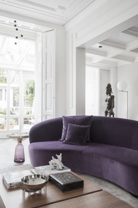 Home in Amsterdam by Cocoon Living Purple Sofa Living Room Ideas, Kitchen Styles French, Sofa Purple, Curvy Sofa, Purple Furniture, Purple Couch, French Style Bedroom, Purple Sofa, Scandinavian Apartment