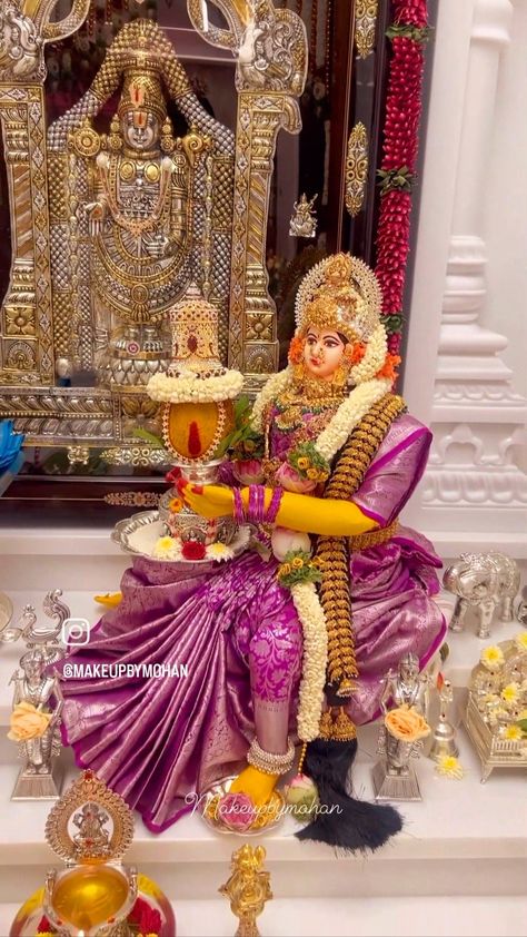 Varlaxmi Decorations, Venugopala Swamy Images, Vara Lakshmi Pooja Decoration, Lakshmi Decoration At Home, Varamahalakshmi Decoration Ideas At Home, Varamahalakshmi Decoration Ideas, Varalakshmi Pooja Decoration, Gauri Decoration, Hindu Statues Goddesses