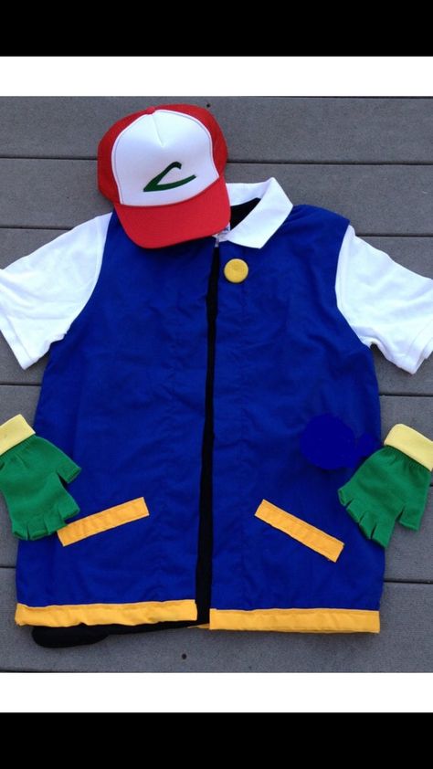 Ash Pokemon Costume, Pokemon Costumes Diy, Ash Ketchum Costume, Pokemon Trainer Cosplay, Pokemon Trainer Costume, Ash Costume, Pokemon Costumes, Layer Jacket, Carnaval Costume