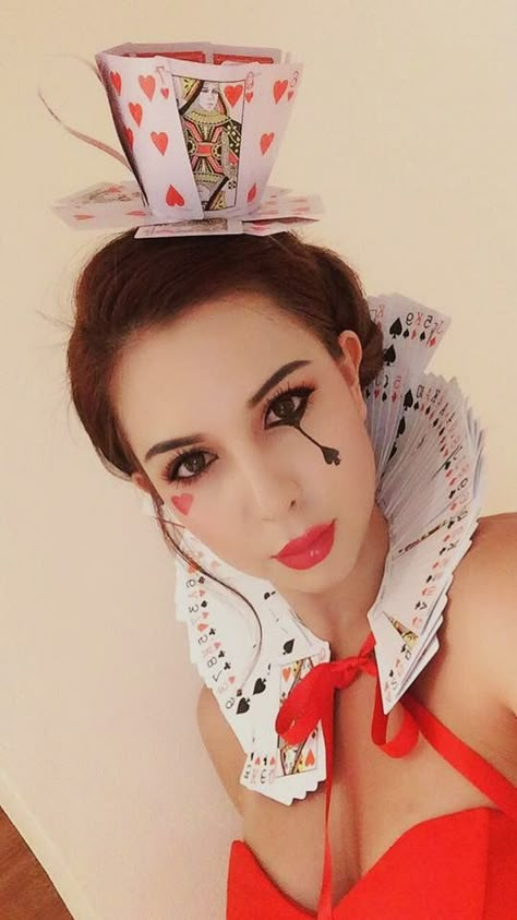 Queen of hearts Halloween Costumes Queen Of Hearts Diy, Queen Of Hearts Hairstyles Diy, Queen Of Hearts Headpiece Diy, Queen Of Hearts Womens Costume, Queen Of Heart Diy Costume, Costume Hats Diy, Queen Of Hearts Party Ideas, Alice In Wonderland Costume Party, Queen Of Hearts Card Crown