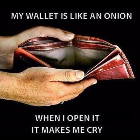 42 Memes For Everyone Who's Been Broke - Broke Meme, Funny College Memes, Money Meme, Funny English Jokes, College Memes, English Jokes, Demotivational Posters, Daily Memes, Women Humor