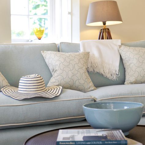 Duck Egg Blue Sofa, Magnolia Living Room, Duck Egg Colour, Sofa Uk, Decor Salon, Living Room Decorating Ideas, Color Decor, Blue Couches, Throw Pillows Living Room