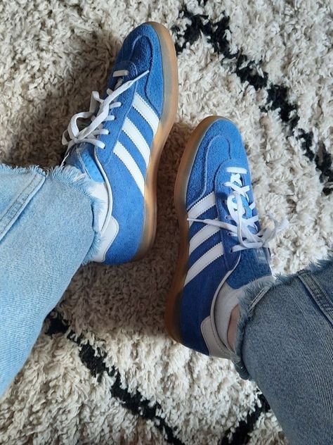 #adidas #gazelle #adidasgazelle #trendy #vintageshoe #adidasvintage Adidas Gazelle Indoor Outfit, Trendy Shoes 2023, Blue Gazelle Adidas Outfit, Indoor Gazelle, Blue Adidas Outfit, Blue Sneakers Outfit, Satellite Stompers, Blue Gazelle, Blue Adidas Gazelle