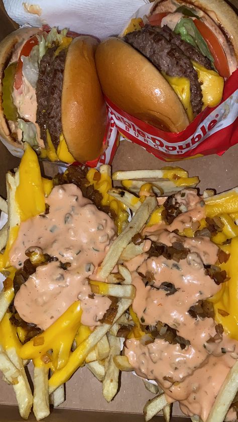 Junk Food Snacks Late Nights, Food Cravings Late Nights, Animal Style Fries, Late Night Munchies, Food Polls, Late Night Cravings, Late Night Food, Food Type, Late Night Snack