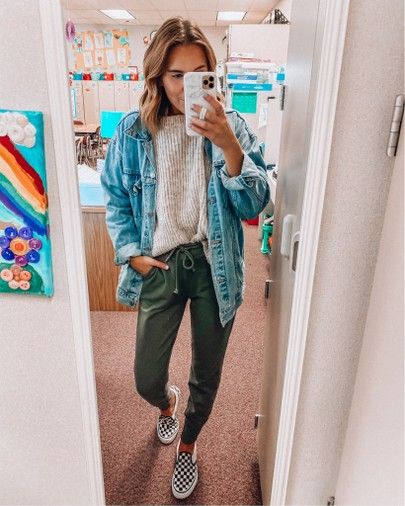 Teacher Causal Outfits, Jean Jacket Outfits Teacher, Dress Down Teacher Outfit, Casual Field Trip Outfit, Comfy Casual Teacher Outfits Winter, Pe Teacher Outfits Female Casual, Teacher Athletic Outfit, Day Care Worker Outfit, Teacher Shacket Outfit