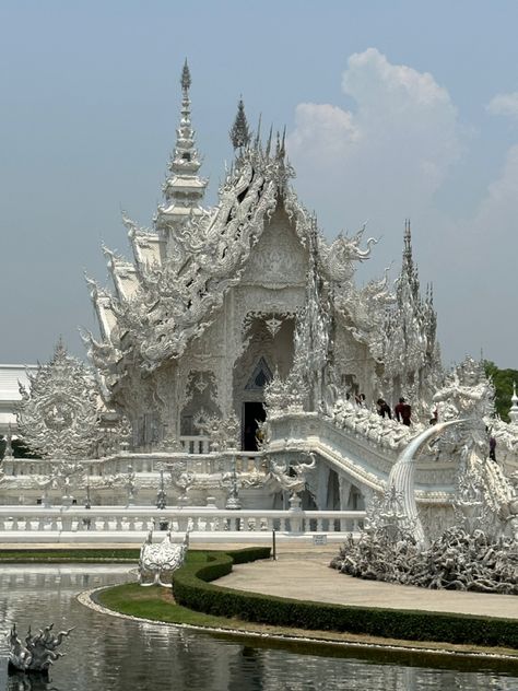 Wat Rong Khun ( white temple ) Chiang Rai Thailand #thailand Wat Rong Khun, Chiang Rai Thailand, White Temple, Chiang Rai, Travel Advice, Southeast Asia, Temple, Thailand, Travel