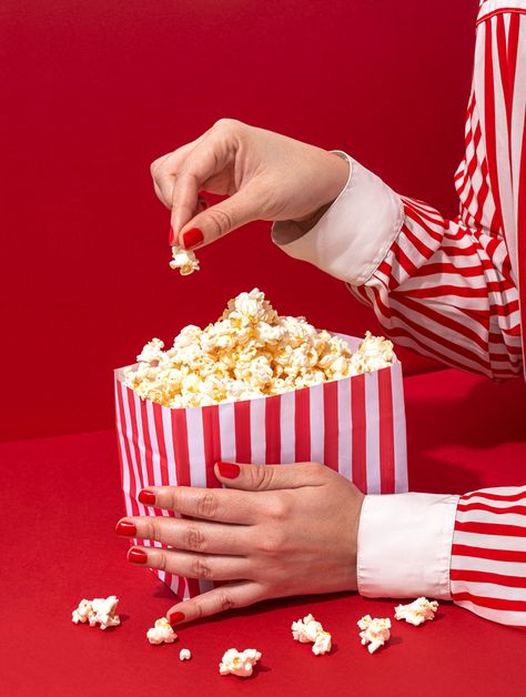 Snacks :: Behance Popcorn Photography, Retro Popcorn, Video Streaming App, Bowl Of Popcorn, Tv Screen, Popcorn Box, Hand Holding, Rice Krispie Treat, Photography Art