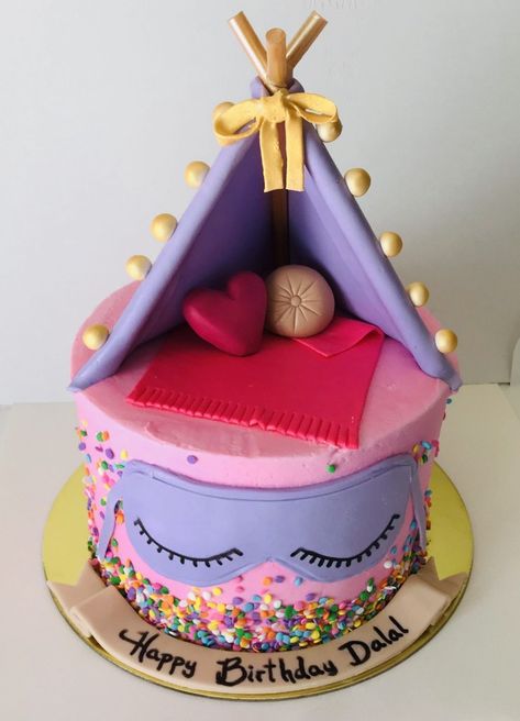 Slumber Party Cake, Sleepover Cake, Different Cake Flavors, Camping Theme Birthday, Glamping Birthday, Slumber Party Birthday, Pijama Party, Spa Birthday Parties, Big Cakes