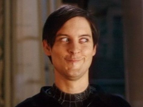 Peter parker spiderman meme face Face Meme, Ang Lee, Kit Harington, Clint Barton, Bruce Banner, Flirting Moves, Flirting Memes, Can't Stop Laughing, Yandere Simulator