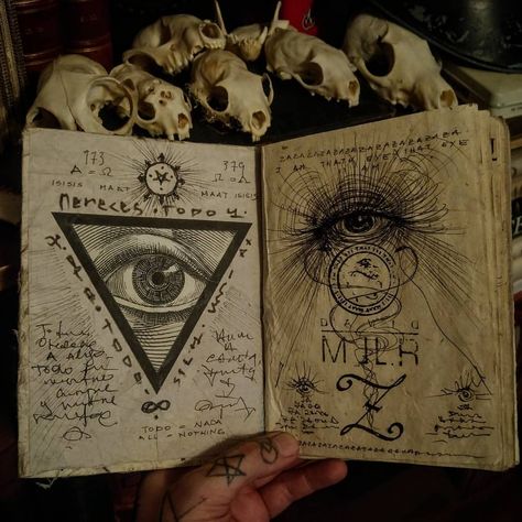 Magick Book, Dark Magic, Witch Books, Dishonored, Dark Art Illustrations, Witch Aesthetic, Magic Book, Hand Holding, Spell Book