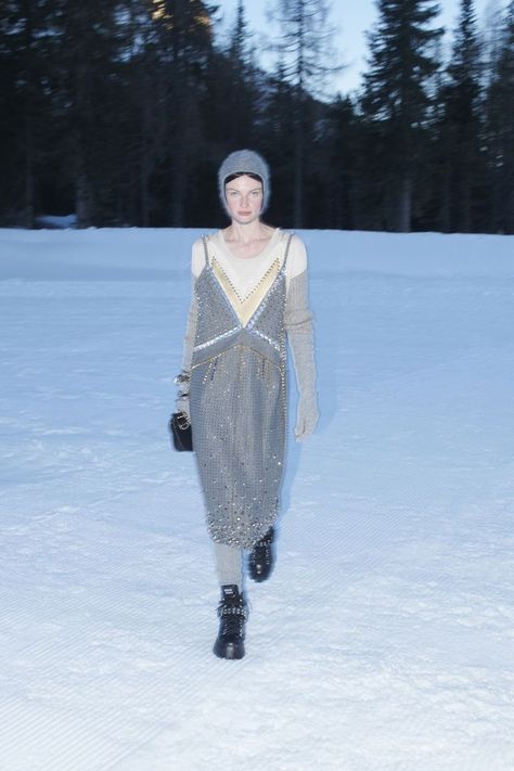 Miu Miu Fall + Winter 2021/ 2022 Ready-to-Wear : Look 49 Outdoor Dress, Creative Styling, Prada Collection, Miuccia Prada, Vogue Russia, Fashion Show Collection, Women Set, The Snow, Runway Fashion