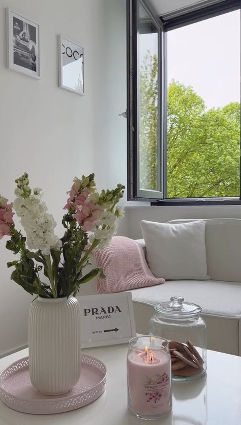 Feminine Aesthetic Decor, Clean Girly Room, Flowers In Room Aesthetic, Light Pink Home Decor, Pink And White Apartment, Light Pink Aesthetic Room, Apartment Feminine, Light Pink Bedroom Aesthetic, White And Pink Room