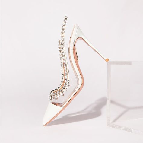 AQUAZZURA on Instagram: “The perfect choice for day or night. Made from supple calf leather in fresh white and clear PVC panels, our Temptation Crystal Pump is…” Crystal Pumps, Yellow Theme, Wedding Pumps, Pvc Panels, Yellow Wedding, Shoe Boot Sandals, Shoe Art, Wedding Magazine, Wedding Trends