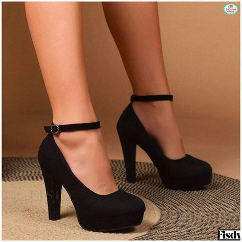 Shoe Ideas For Women, Platform Stiletto Heels, Shoe Ideas, Chic Heels, Dressing Style, Platform Stilettos, Shoe Inspiration, Black Shoes Women, Buckled Heels