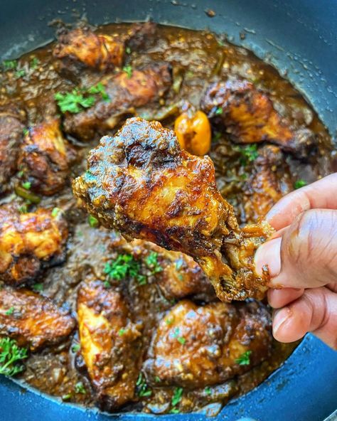 Jerk Wings Air Fryer, Stewed Jerk Chicken Recipe, Caribbean Jerk Chicken Recipe, Jerk Chicken In The Oven, Jerk Chicken Sauce, Jerk Chicken Wrap, Jerk Chicken Thighs, Jerk Chicken Wings, Jerk Chicken Recipe