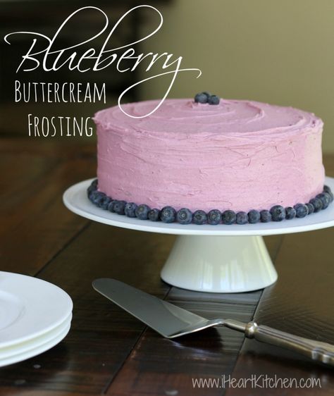 Blueberry Buttercream Frosting Blueberry Buttercream Frosting, Blueberry Buttercream, Frost Cupcakes, Blueberry Frosting, Heart Kitchen, Tiramisu Dessert, Pistachio Cake, Bowl Cake, Icing Frosting