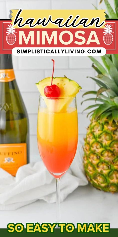 glass of hawaiian mimosa Hawaiian Mimosa, Hawaiian Mimosas, Tropical Drink Recipes, Hawaiian Drinks, Hawaiian Cocktails, Sangria Cocktail, Champagne Drinks, Mimosa Recipe, Mixed Drinks Alcohol