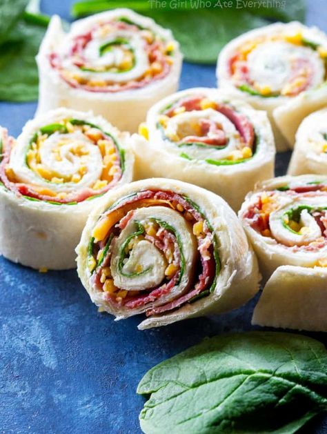 Roast Beef Horseradish Pinwheels on a plate Roast Beef Pinwheels, Lunch Bites, Roast Beef And Horseradish, Creamy Dijon, Pinwheel Sandwiches, Dijon Sauce, Appetizer Party, Pinwheel Appetizers, Night Recipes