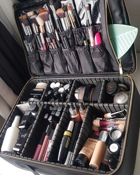 Penyimpanan Makeup, How To Wear Makeup, Sparkle Makeup, Makeup Collection Goals, Professional Makeup Kit, Alat Makeup, Makeup Artist Kit, Makeup Drawer Organization, Makeup Is Life